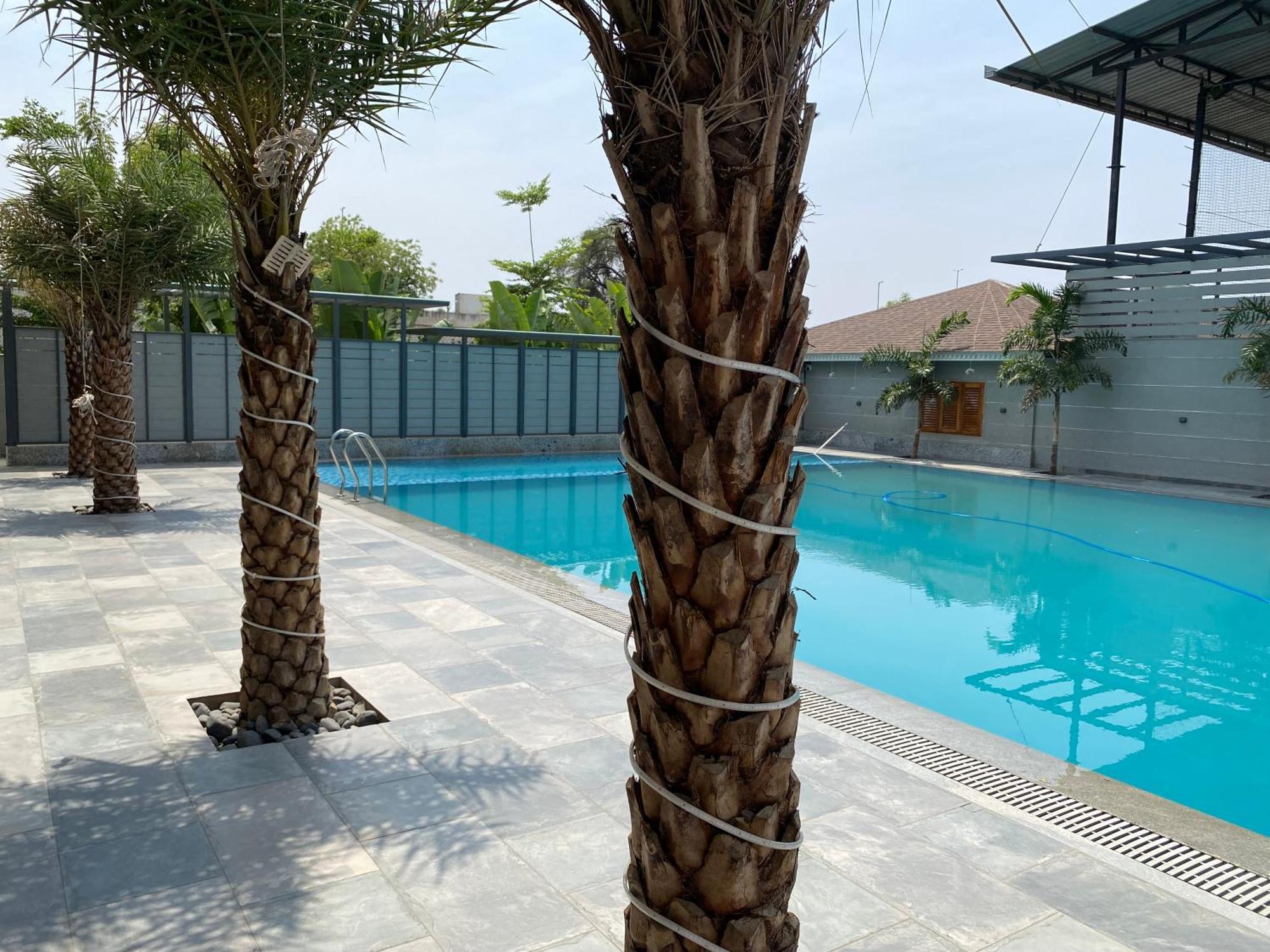 The Pavilion Park Resort Mālegaon Exterior foto